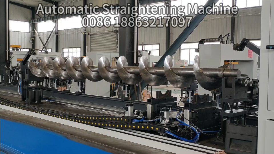 Shaft bend removing machine